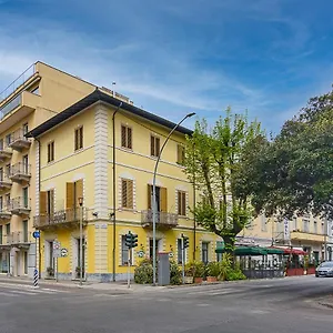 Hotel Grazia, Viareggio