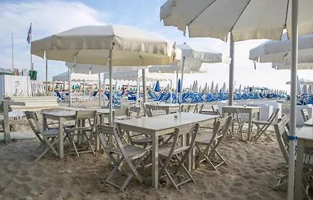 City Hotel Viareggio 3*,